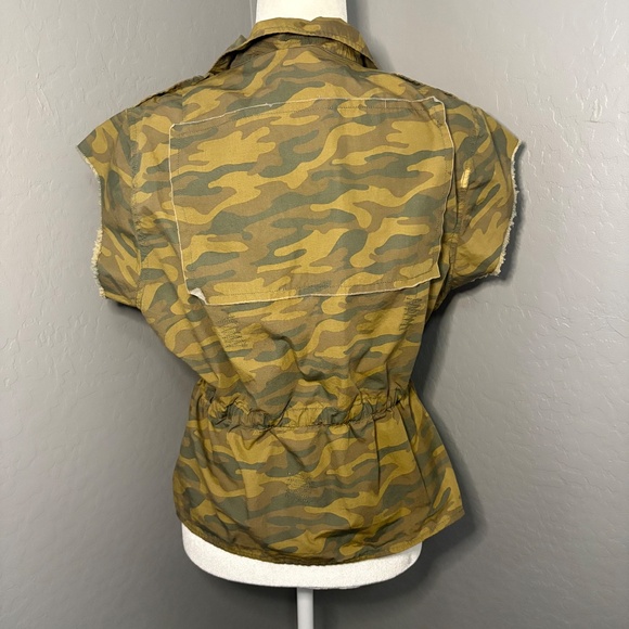 Victoria’s Secret RARE Camo Military Jacket Vest with Rhinestones Size L - Picture 2 of 12